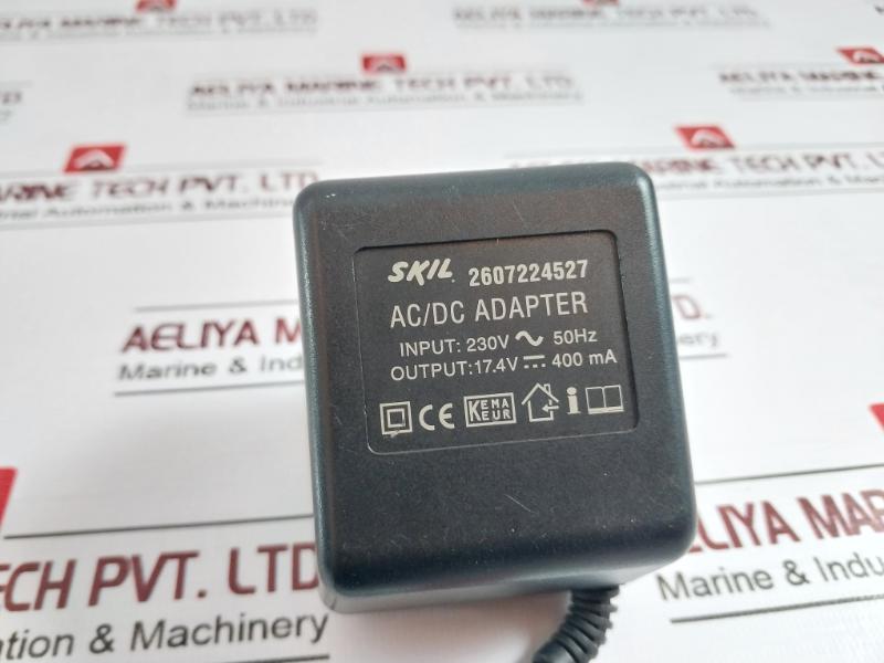 Skil 230V~50Hz Ac/Dc Input Output Adaptor