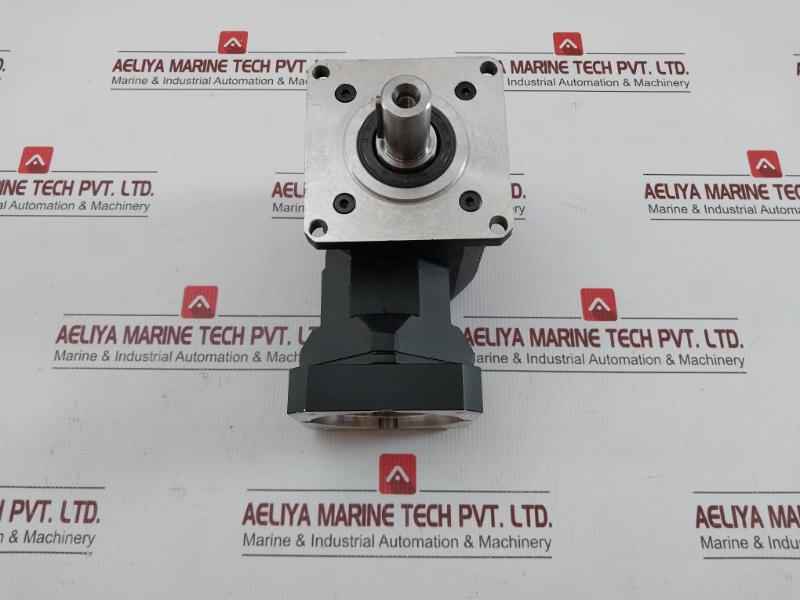 Skn 100 Gear Reducer Servo Drive Vogel