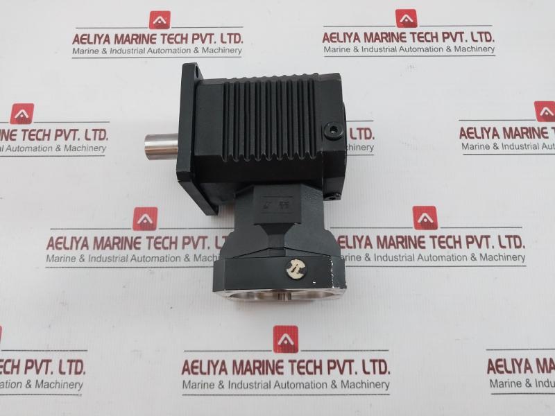 Skn 100 Gear Reducer Servo Drive Vogel