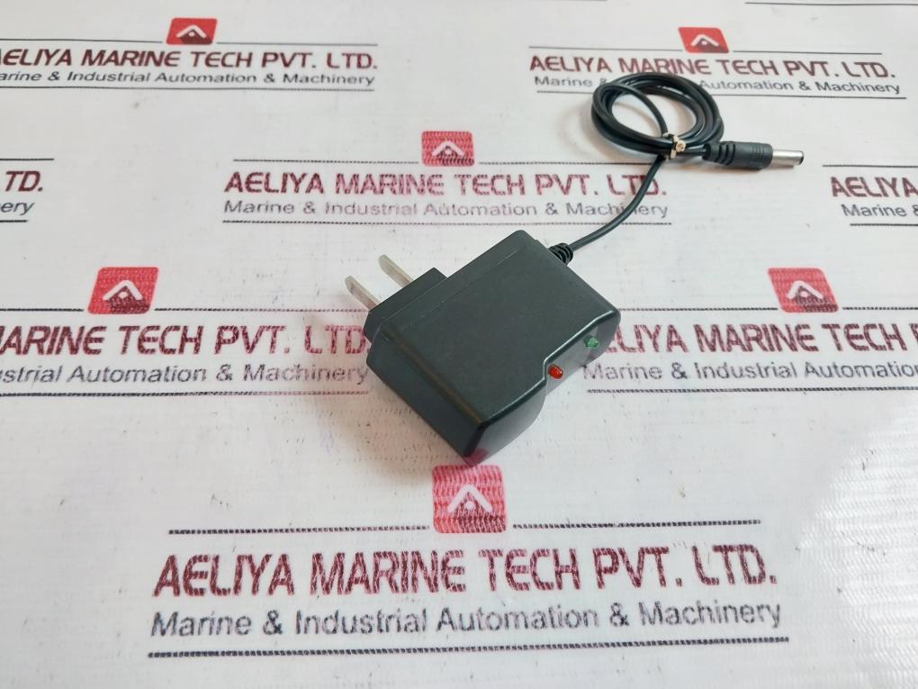 SMALL SUN AC110-240V Smart Lithium Battery Charger 50/60HZ