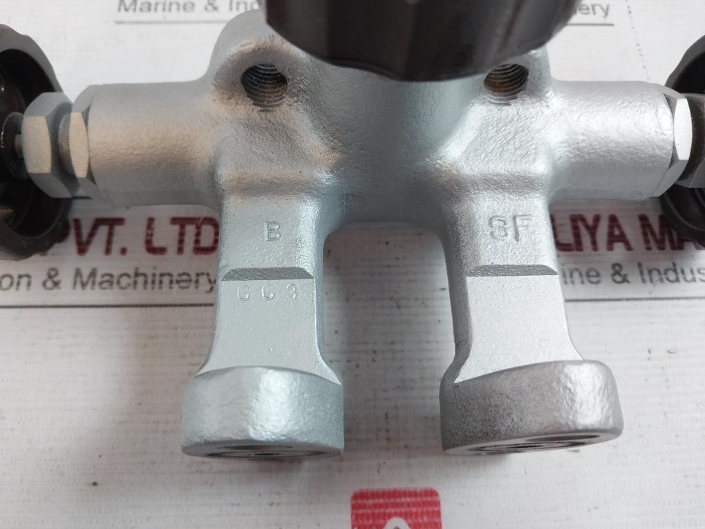 Smc 3-way Manifold Valve For Dp Transmitter B Sf Cc3