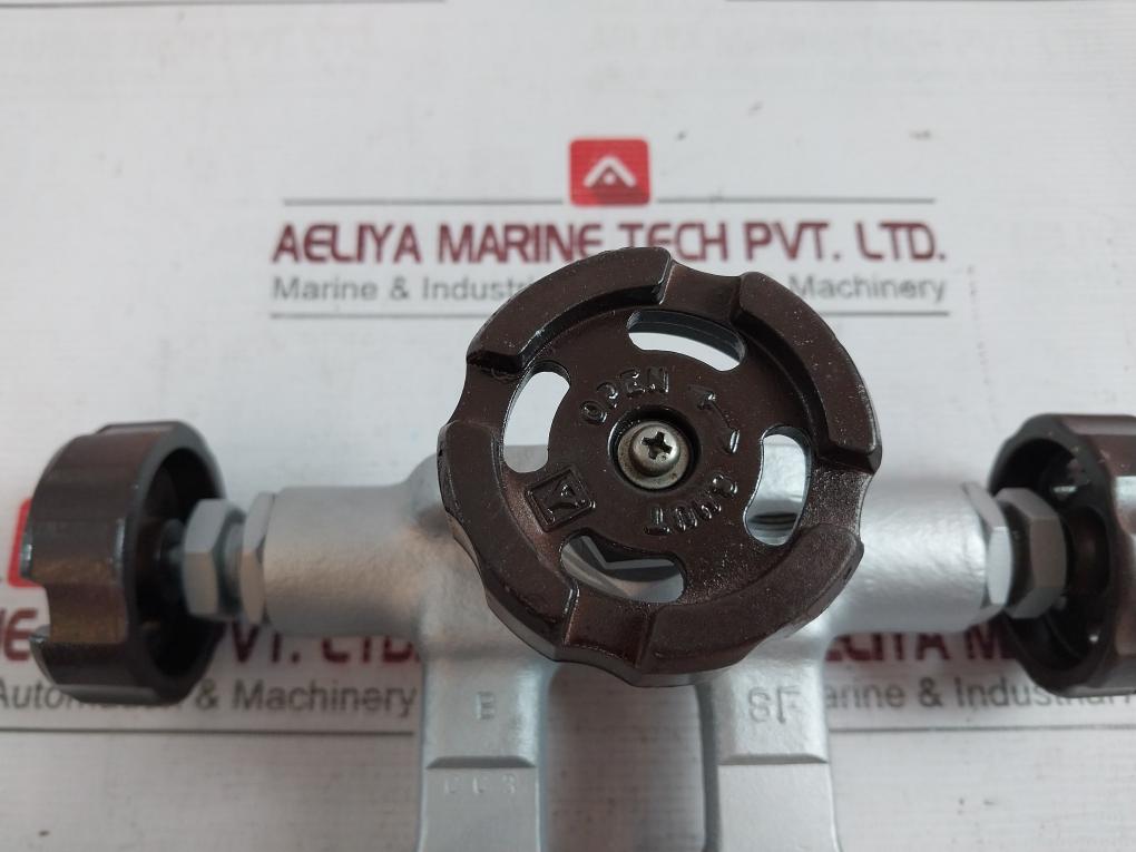 Smc 3-way Manifold Valve For Dp Transmitter B Sf Cc3