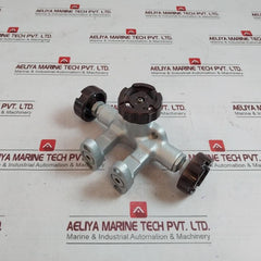 Smc 3-way Manifold Valve For Dp Transmitter B Sf Cc3