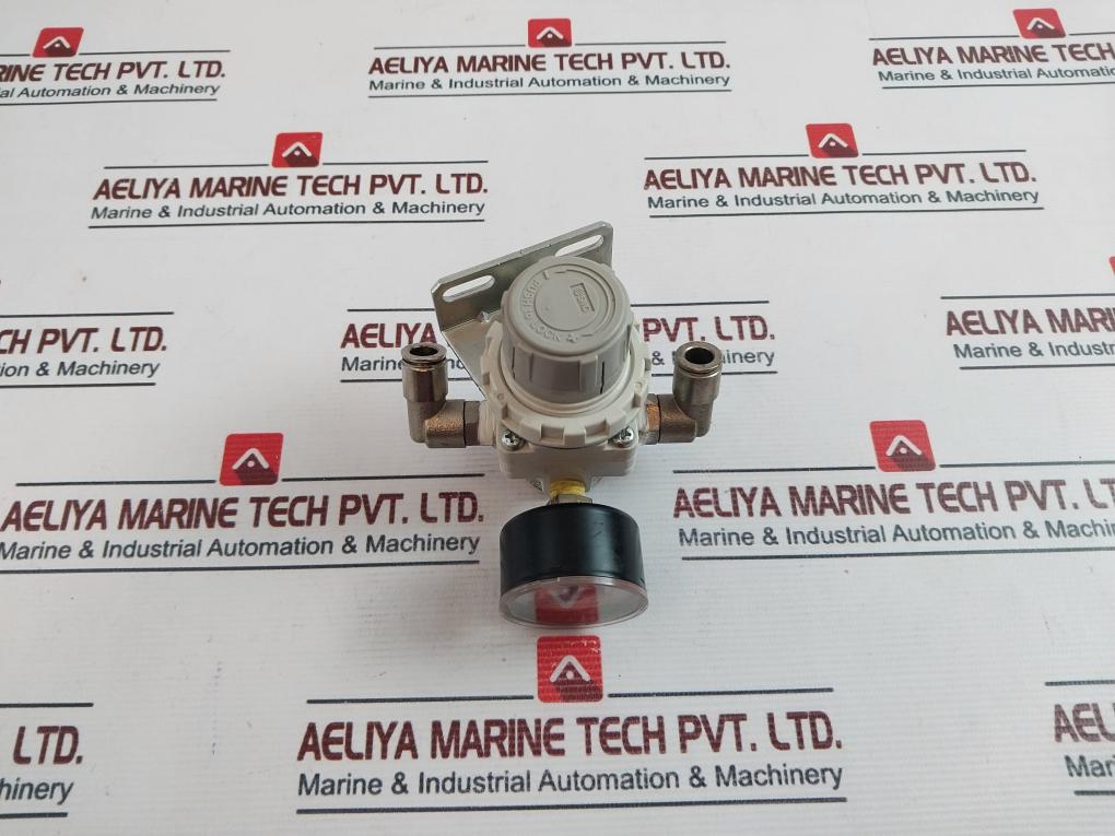 Smc Ar20-02Bg1-a Pressure Regulator With Gauge 1.0 Mpa