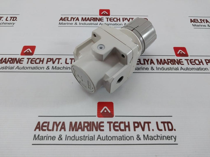 Smc Ar40-02-a Regulator Set Press:0.05-0.7Mpa