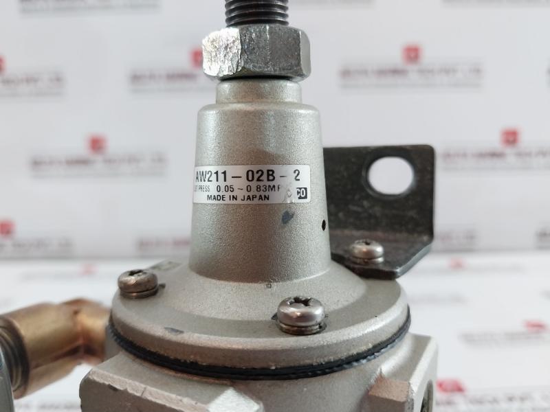 Smc Aw211-02B-2 Filter Regulator 0.05-0.83Mpa 0 To 6 Kgf/Cm2 145Psi 60C