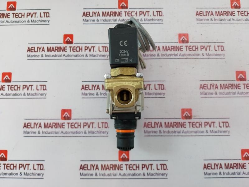 Smc Aw30-03Be Filter Regulator + Vxd2130-03-5D71 2 Way Media Valve Assy