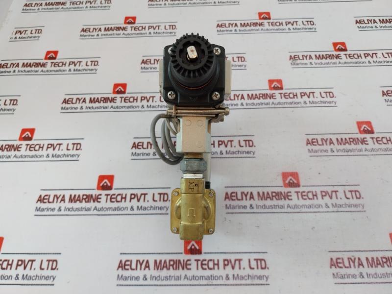 Smc Aw30-03Be Filter Regulator + Vxd2130-03-5D71 2 Way Media Valve Assy
