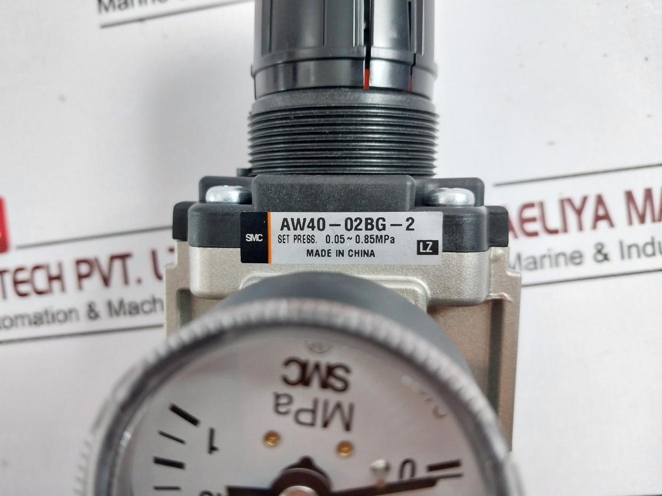 Smc Aw40-02Bg-2 Filter Regulator W/ Pressure Gauge G46-10-02 0.05-0.85Mpa