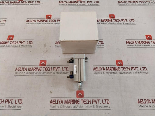 Smc Cd55B20-30 Pneumatic Compact Cylinder 1,0Mp3 D-m9P Jt