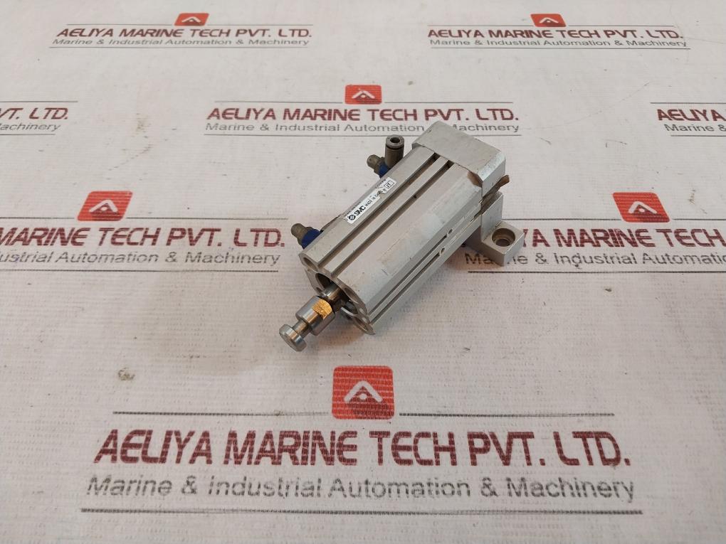 Smc Cd55B20-30 Pneumatic Compact Cylinder 1,0Mp3 D-m9P Jt