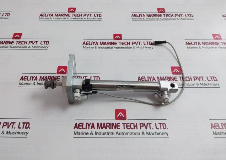 Smc Cd85N20-125C-b-xc6-a Air Cylinder 1.0 Mpa