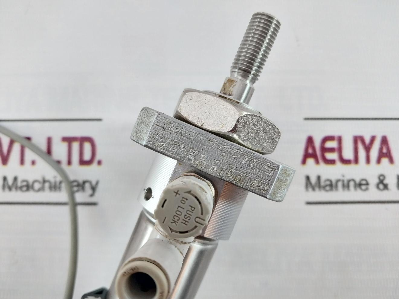 Smc Cd85N25-160C-b-xc6 A Air Cylinder 1.0Mpa 150857 F313