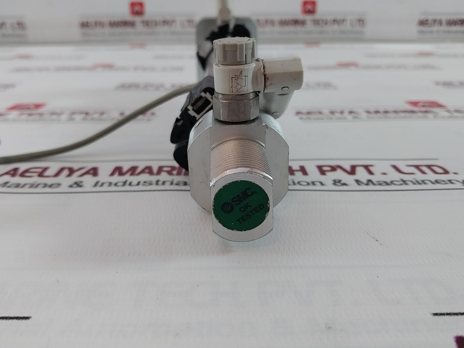 Smc Cd85N25-160C-b-xc6 A Air Cylinder 1.0Mpa 150857 F313