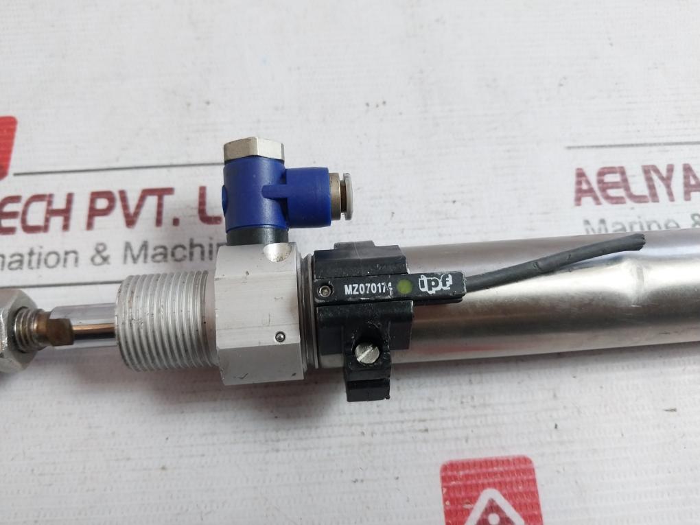Smc Cd85N25 Pneumatic Piston Rod Cylinder M10X1.25 1,00 Mpa