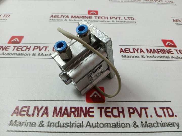 Smc Cdq2B32-10Dz-m9Pvz Compact Cylinder 1.0Mpa M-10198843Aa-1313004-0