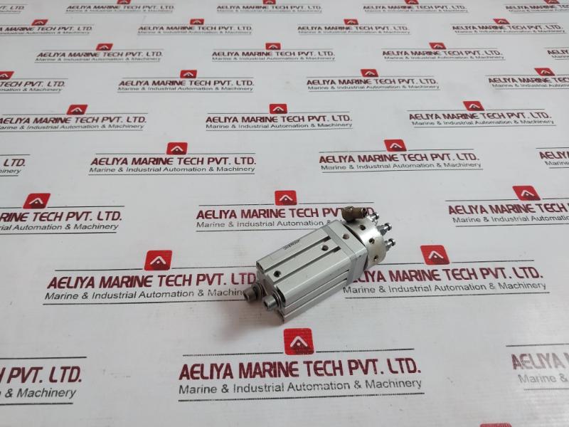 Smc Cdqskb20d-p5359-25 Pneumatic Cylinder Max.press. 1.0mpa