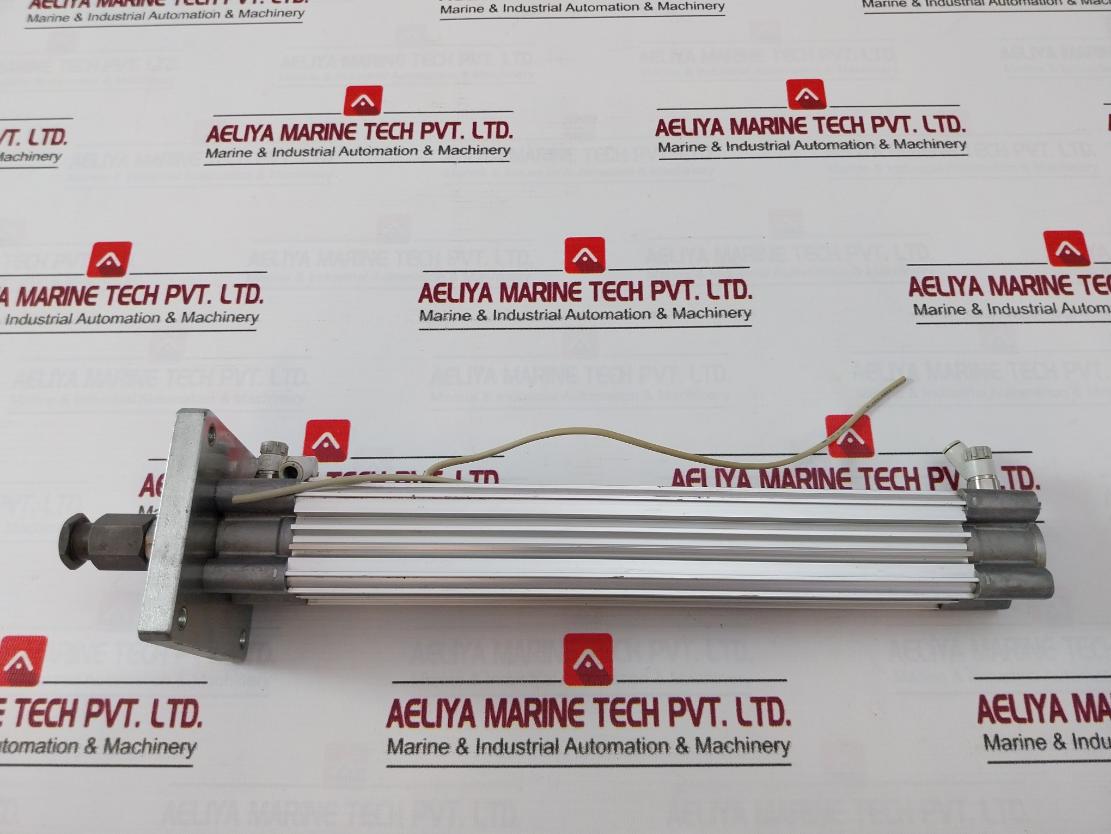 Smc Cp96Sdb32-250-m9Pvz Pneumatic Piston Rod Cylinder 1.0 Mpa