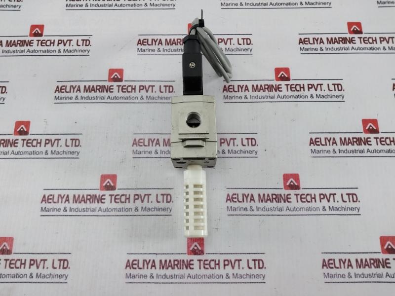 Smc Eav3000-03-5D-q Soft Start Valve Dc24V Dc 21–26V