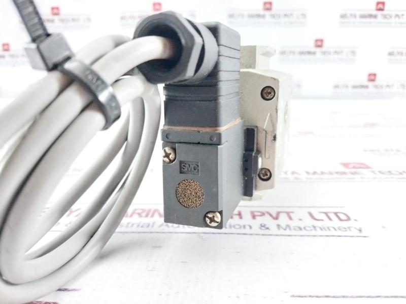 Smc Eav3000-03-5D-q Soft Start Valve Dc24V Dc 21–26V