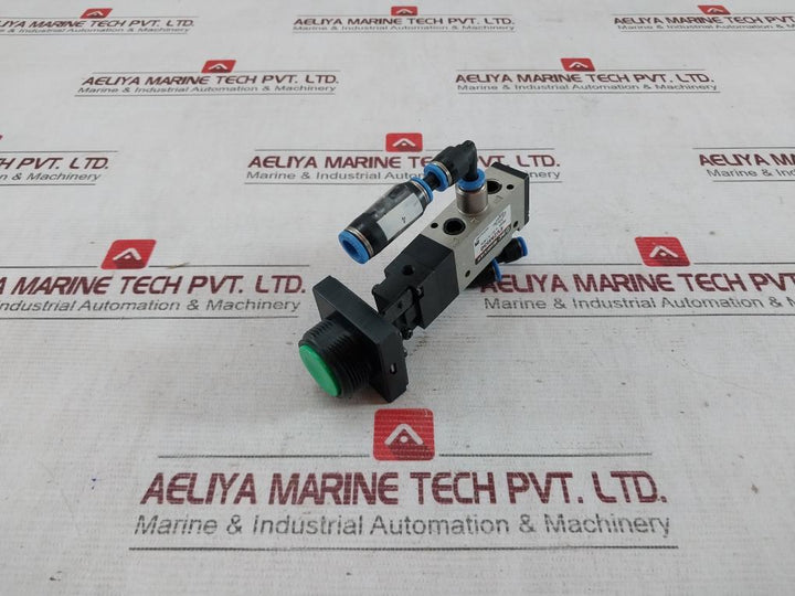 Smc Evzm550 Mechanical Valve 0.15 0.7Mpa