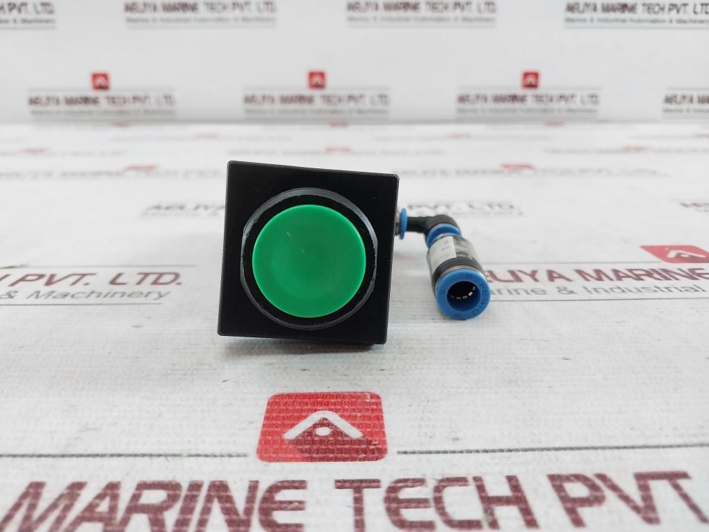 Smc Evzm550 Mechanical Valve 0.15 0.7Mpa