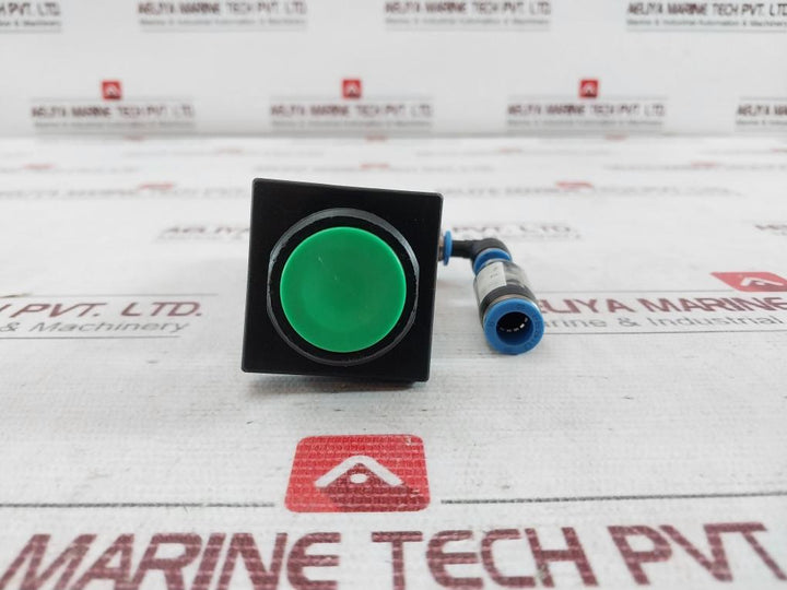 Smc Evzm550 Mechanical Valve 0.15 0.7Mpa