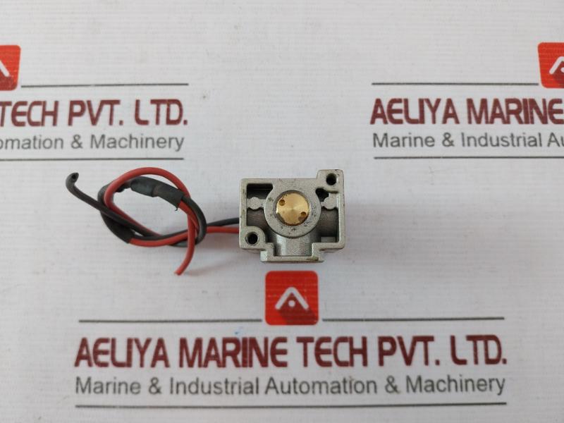 Smc I-vt307V-5Gs-01-f 3-port Solenoid Valve Dc 24V