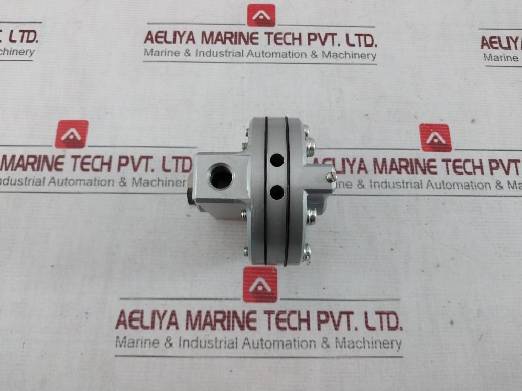 Smc Il100-02 Speed Increase Relay 1/4 Inch Max Supply Pressure 1.0 Mpa