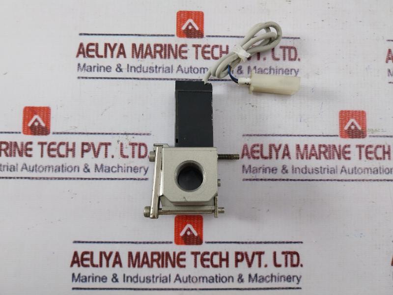 Smc Is 1000 Pressure Switch 0.1 To 0.4 Mpa