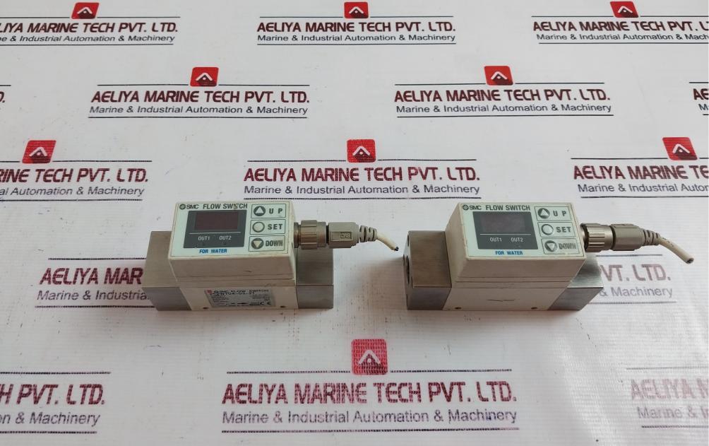 Smc Pf2w704-03-27 Flow Switch For Water Dc12/24v, Npn 30v 80ma