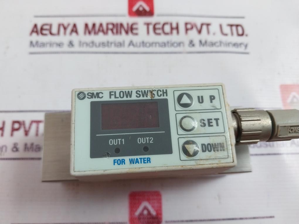 Smc Pf2w704-03-27 Flow Switch For Water Dc12/24v, Npn 30v 80ma