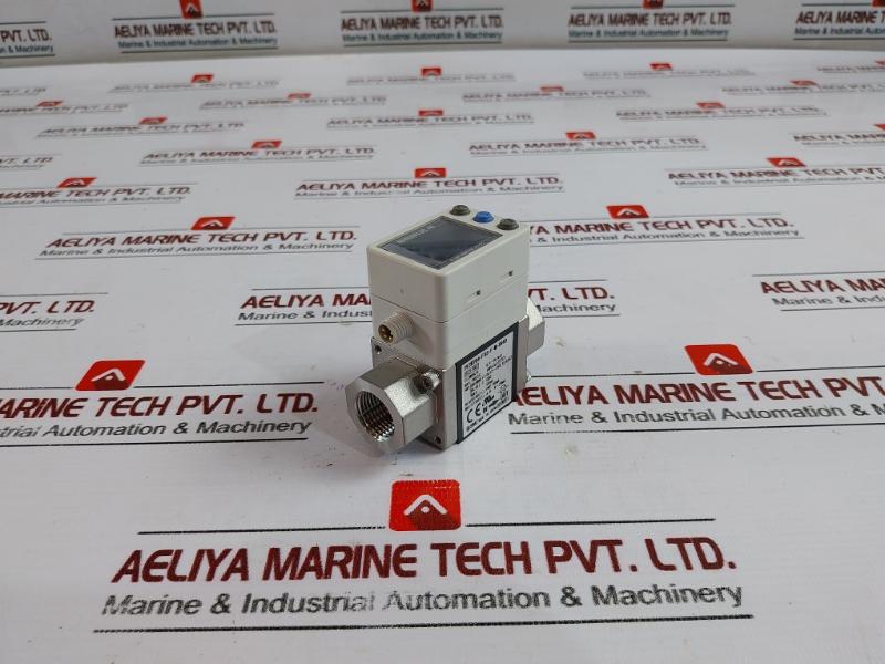 Smc Pf3W704-f03-f-m-x648 Digital Flow Switch Set Dc12-24V