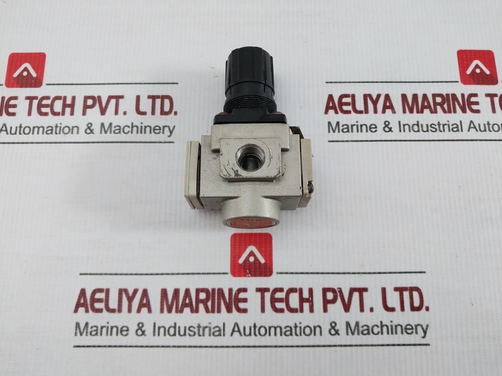 Smc Pneumatic Regulator 0.05~0.85Mpa Ar20-f02E