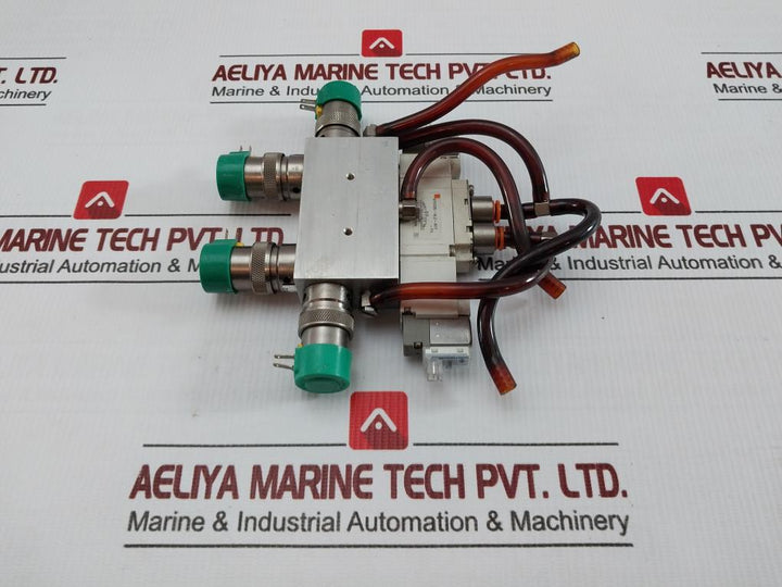 Smc Ported Pneumatic Solenoid Valve 24Vdc Sy5320-5Lz-n7T-f2