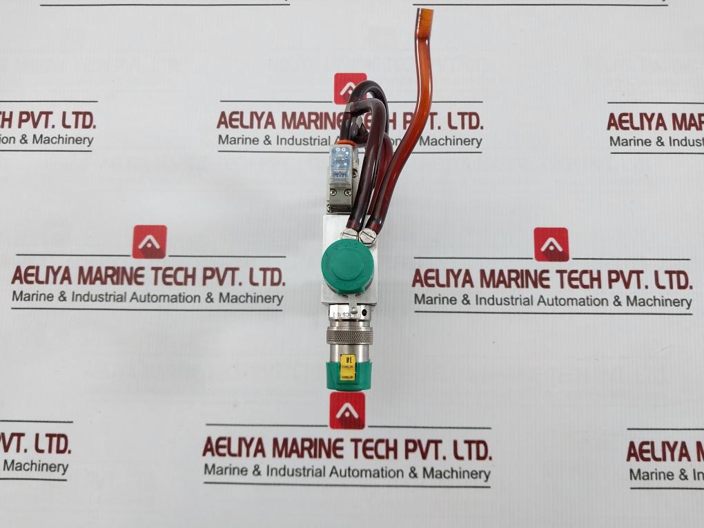 Smc Ported Pneumatic Solenoid Valve 24Vdc Sy5320-5Lz-n7T-f2