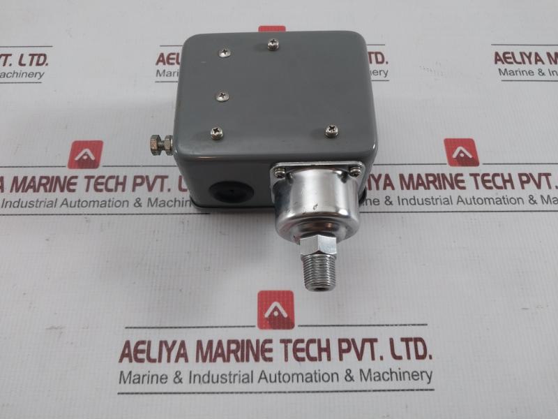 Smc Pressure Switch 0.1-1.0 Mpa Isg130-030-q