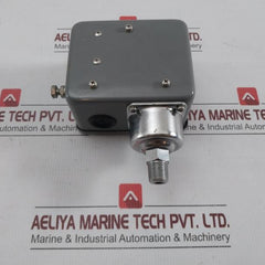 Smc Pressure Switch 0.1-1.0 Mpa Isg130-030-q