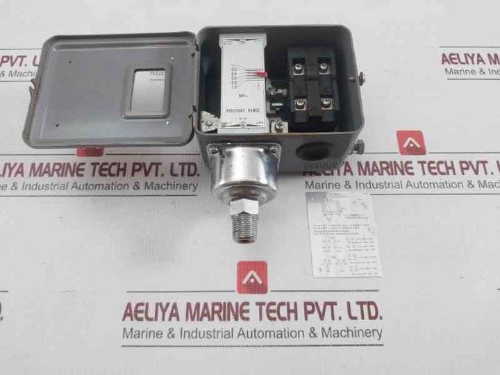 Smc Pressure Switch 0.1-1.0 Mpa Isg130-030-q