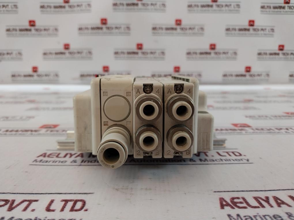 Smc Sq2531N-5-c6-q Pneumatic Solenoid Valve 0.2~0.7 Mpa