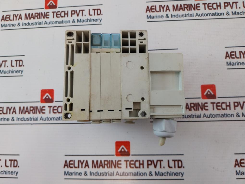 SMC SS5Y31-01W183/ SY3A00-5U1 Pneumatic Solenoid Valve 1M-5792 684100-122