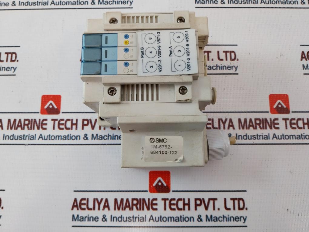 SMC SS5Y31-01W183/ SY3A00-5U1 Pneumatic Solenoid Valve 1M-5792 684100-122