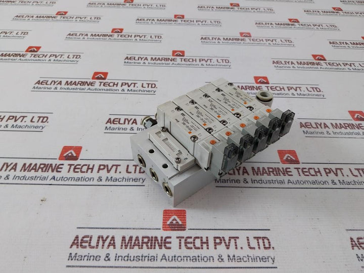 Smc Sy5000 Solenoid Valve 24Vdc Sy5140-5Mz Ss5Y5-bgg01 0.15~0.7Mpa