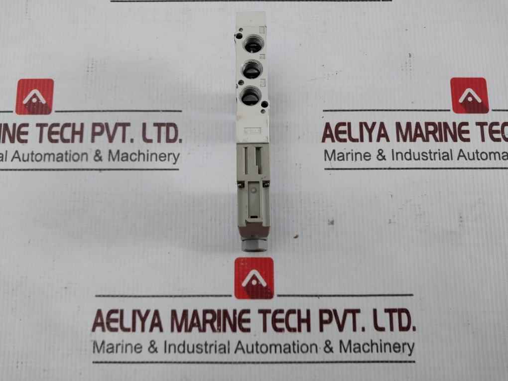 Smc Sy5120-5D-01 Solenoid Valve Max Pressure 0.7 Mpa