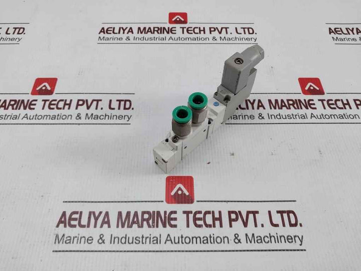 Smc Sy5120-5D-01 Solenoid Valve Max Pressure 0.7 Mpa