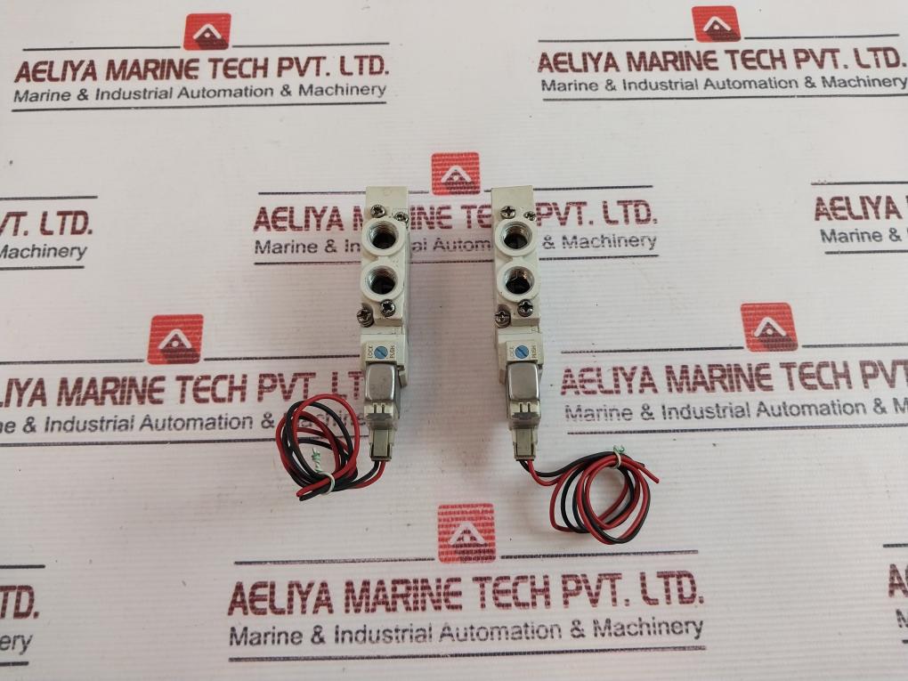 Smc Sy5120-5Lzd-01 Solenoid Valve