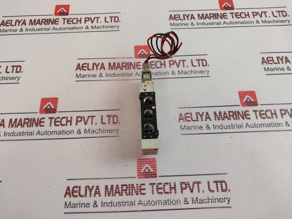 Smc Sy5120-5Lzd-01 Solenoid Valve