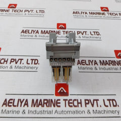 Smc Ud02Wf-1C (Blr) Relay Module G2R-1 24Vdc 120Vac 10A 250Vac 30Vdc