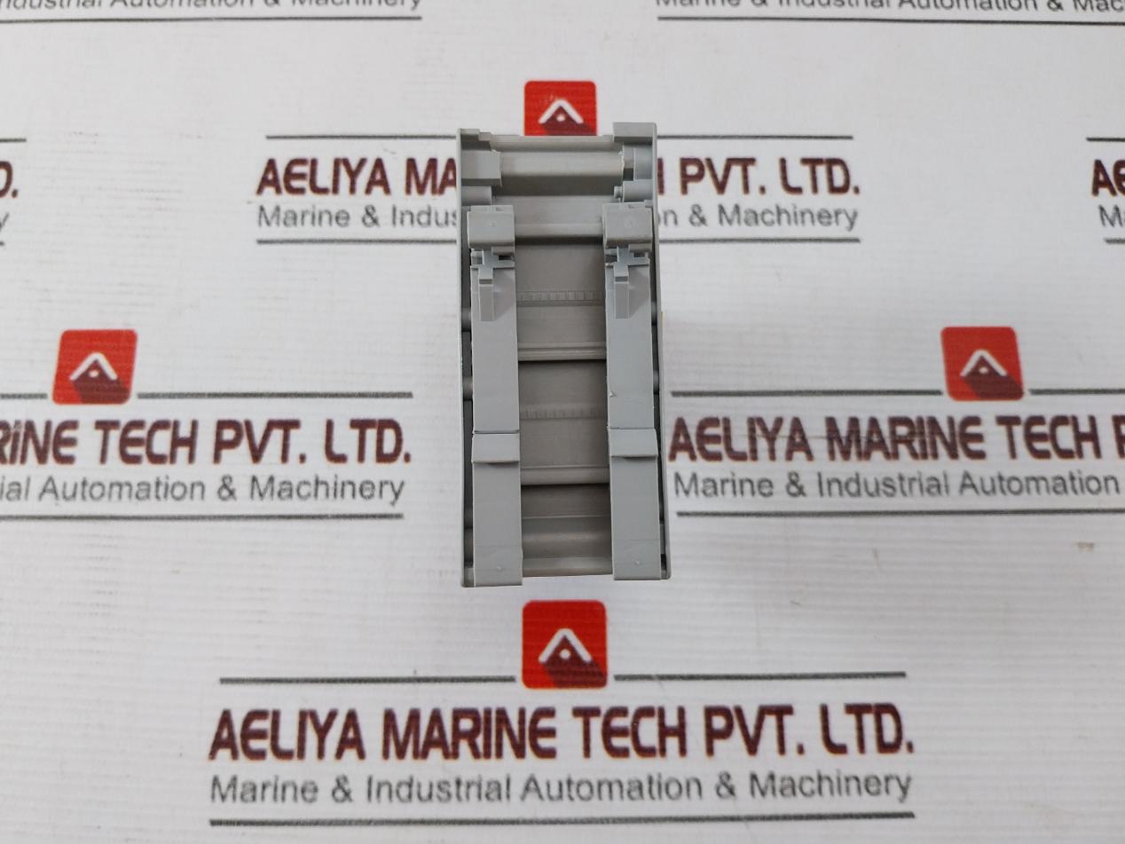 Smc Ud02Wf-1C (Blr) Relay Module G2R-1 24Vdc 120Vac 10A 250Vac 30Vdc