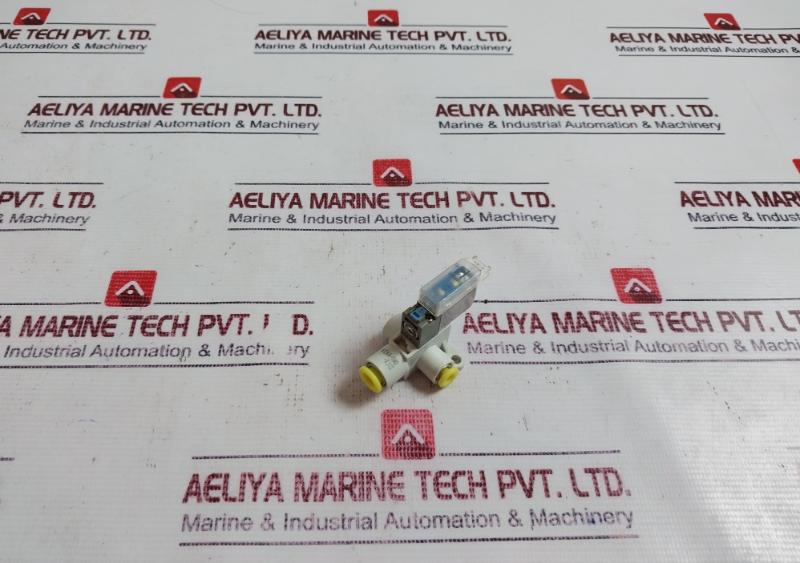 Smc V124A-5M0-x312 Solenoid Valve, 24Vdc